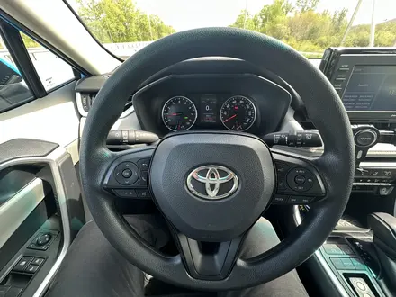 Toyota RAV4 2021 года за 12 900 000 тг. в Астана – фото 14