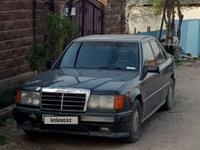 Mercedes-Benz E 220 1993 года за 1 800 000 тг. в Алматы