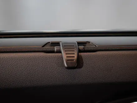 Audi Q8 e-tron 55 S line 2023 года за 38 140 000 тг. в Алматы – фото 28