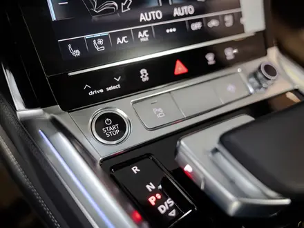 Audi Q8 e-tron 55 S line 2023 года за 38 140 000 тг. в Алматы – фото 38