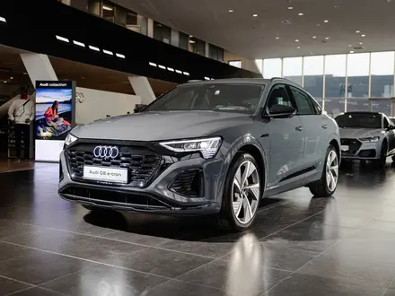Audi Q8 e-tron 55 S line 2023 года за 38 140 000 тг. в Алматы