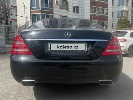 Mercedes-Benz S 500 2010 года за 11 900 000 тг. в Алматы – фото 5