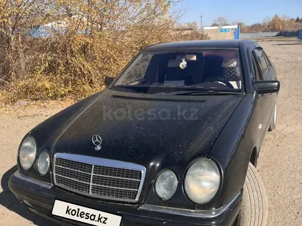 Mercedes-Benz E 240 1998 года за 3 000 000 тг. в Усть-Каменогорск – фото 3