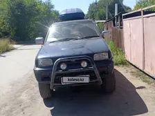 Nissan Mistral, 1996
