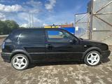 Volkswagen Golf 1993 годаүшін1 200 000 тг. в Уральск – фото 2