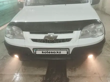 Chevrolet Niva 2014 года за 3 400 000 тг. в Актобе – фото 38