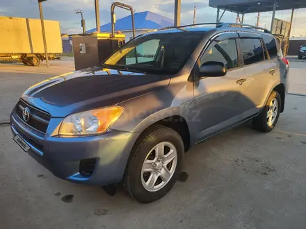 Toyota RAV4 2010 года за 7 000 000 тг. в Атырау – фото 3