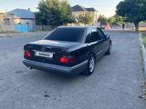 Mercedes-Benz E 220 1994 года за 2 700 000 тг. в Кентау – фото 5