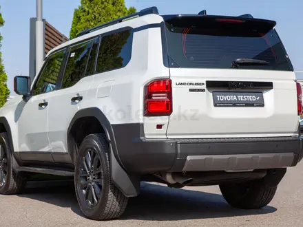 Toyota Land Cruiser Prado Luxe+ 2025 года за 42 990 000 тг. в Алматы – фото 3