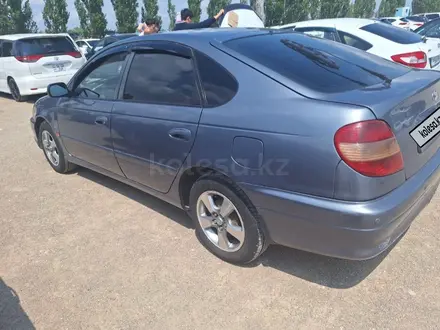 Toyota Avensis 2002 года за 3 500 000 тг. в Актобе – фото 3