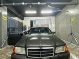 Mercedes-Benz C 220 1993 годаүшін800 000 тг. в Алматы