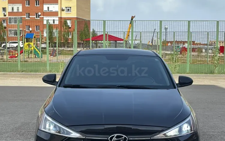 Hyundai Elantra 2019 года за 7 600 000 тг. в Актобе