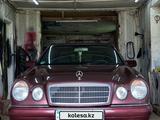 Mercedes-Benz E 230 1998 годаүшін3 600 000 тг. в Кокшетау – фото 2