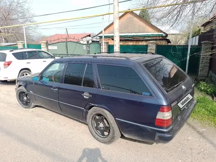 Mercedes-Benz E 300 1995 года за 1 000 000 тг. в Талгар