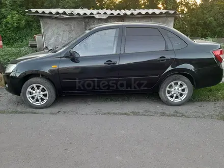 ВАЗ (Lada) Granta 2190 2014 года за 3 000 000 тг. в Караганда – фото 3