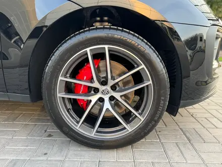 Porsche Macan 2025 года за 41 900 000 тг. в Алматы – фото 23