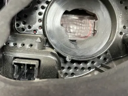 Задний левый фонарь в крышку багажника на Toyota Corolla кузов e210үшін50 000 тг. в Караганда – фото 8