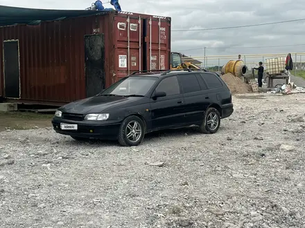 Toyota Caldina 1995 года за 1 400 000 тг. в Алматы – фото 2