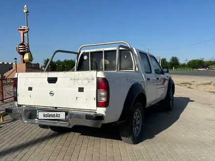 Nissan Navara 2006 года за 2 500 000 тг. в Шаульдер – фото 2