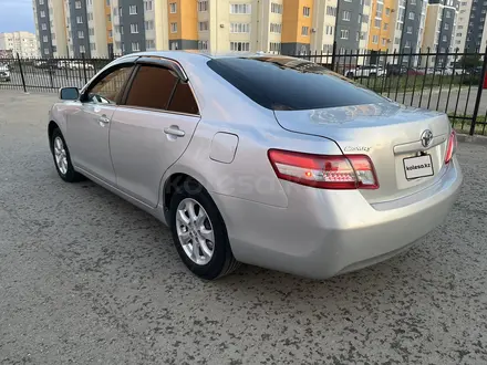 Toyota Camry 2011 года за 4 800 000 тг. в Актобе – фото 4