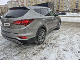 Hyundai Santa Fe 2017 годаfor8 300 000 тг. в Актобе – фото 4