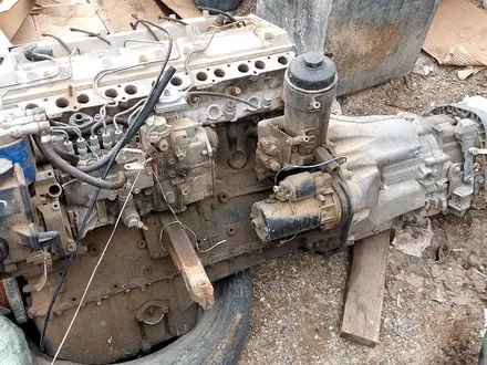 Двигатель с коробкой. за 300 000 тг. в Тараз