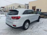 Kia Sorento 2020 годаfor12 500 000 тг. в Уральск – фото 4