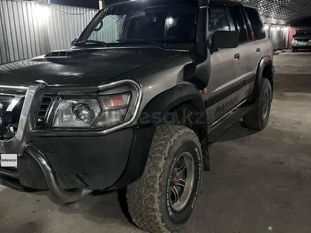 Nissan Patrol 1998 года за 10 000 000 тг. в Алматы