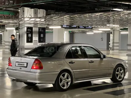 Mercedes-Benz C 280 1994 года за 2 150 000 тг. в Астана