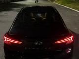 Hyundai Elantra 2019 годаүшін4 600 000 тг. в Актобе – фото 3