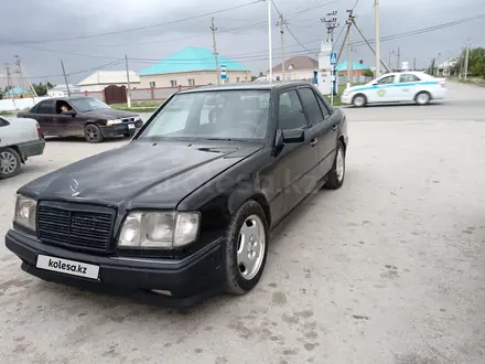 Mercedes-Benz E 220 1993 годаүшін1 400 000 тг. в Кызылорда – фото 2