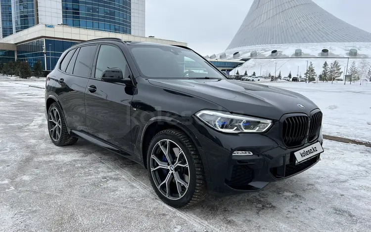 BMW X5 2021 года за 42 500 000 тг. в Астана