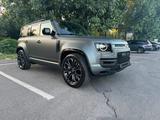 Land Rover Defender 2025 года за 135 000 000 тг. в Алматы