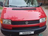 Volkswagen Multivan 1991 года за 4 000 000 тг. в Караганда