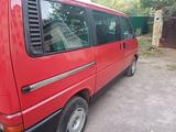Volkswagen Multivan 1991 года за 4 000 000 тг. в Караганда – фото 3