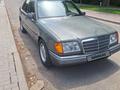 Mercedes-Benz E 260 1988 годаfor2 800 000 тг. в Алматы – фото 5