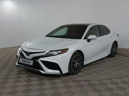 Toyota Camry 2021 года за 13 218 000 тг. в Шымкент