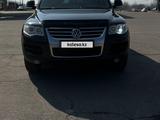 Volkswagen Touareg 2008 года за 7 500 000 тг. в Алматы