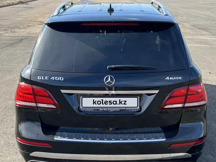 Mercedes-Benz GLE 400 2016 года за 23 900 000 тг. в Астана – фото 41
