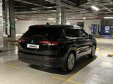 Mitsubishi Outlander 2022 годаүшін11 500 000 тг. в Астана – фото 3