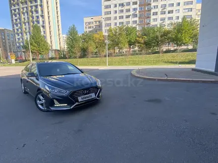 Hyundai Sonata 2018 года за 11 200 000 тг. в Шымкент – фото 9