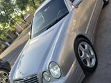 Mercedes-Benz E 320 2001 годаfor6 000 000 тг. в Шымкент – фото 2