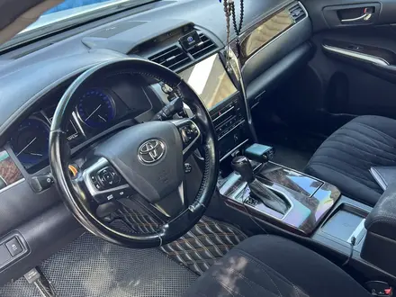 Toyota Camry 2018 года за 13 700 000 тг. в Семей – фото 7