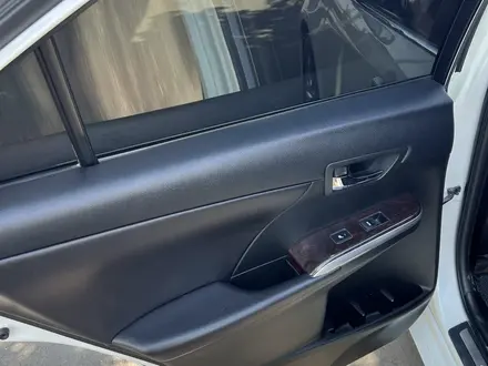 Toyota Camry 2018 года за 13 700 000 тг. в Семей – фото 8