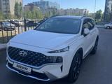 Hyundai Santa Fe 2022 годаүшін19 200 000 тг. в Астана