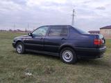 Volkswagen Vento 1992 года за 1 100 000 тг. в Тараз – фото 4
