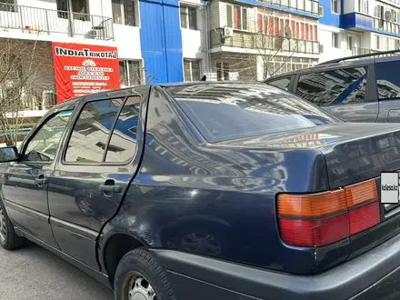 Volkswagen Vento 1994 года за 850 000 тг. в Алматы – фото 6