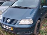 Volkswagen Sharan 2002 годаүшін875 000 тг. в Актобе – фото 4