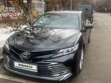 Toyota Camry 2019 года за 14 000 000 тг. в Алматы