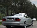 Mercedes-Benz E 320 2000 года за 5 900 000 тг. в Алматы – фото 5